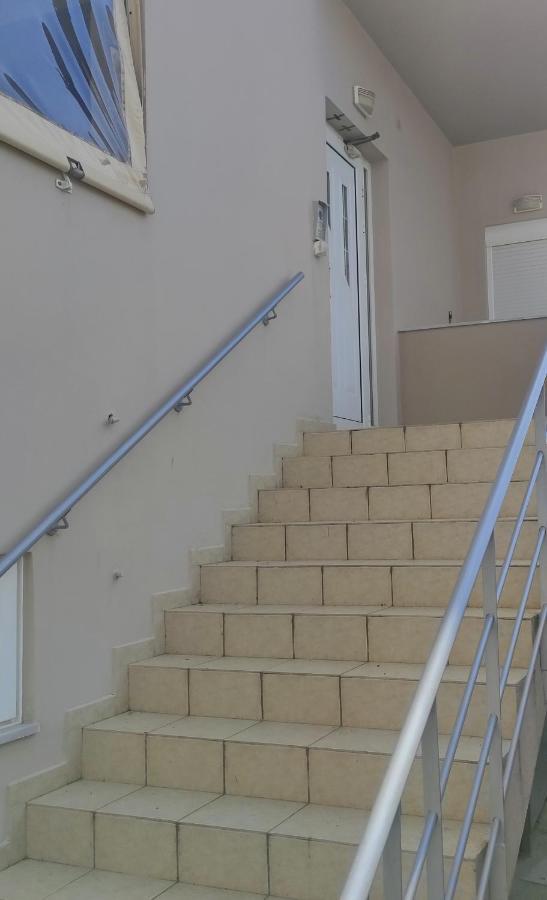Οικογένειακο Διαμέρισμα Με Θέα 2 Chania  Ngoại thất bức ảnh